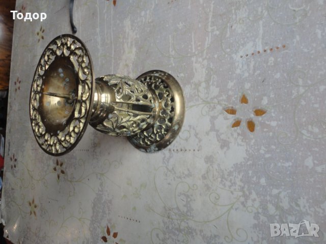 Невероятен ажурен бронзов свещник , снимка 6 - Декорация за дома - 43525326