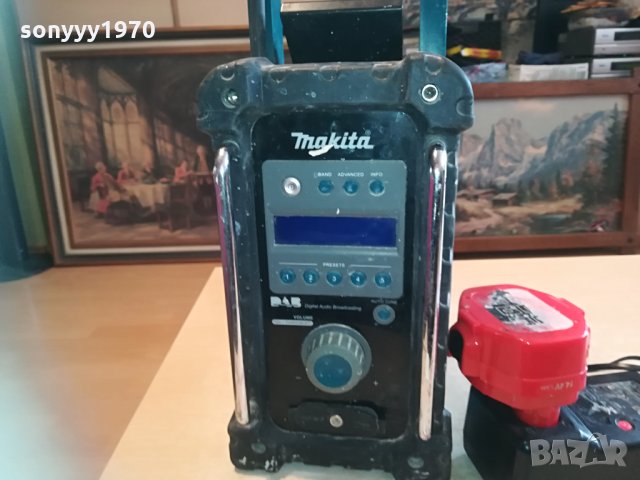 makita radio с батерия и зарядно 1604211117, снимка 9 - Радиокасетофони, транзистори - 32568839