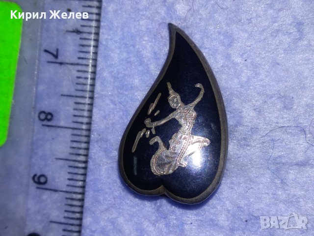 СТАРИННА СЪРЦЕВИДНА СРЕБЪРНА РЪЧНО ОРНАМЕНТИРАНА АВТОРСКА КЛИПС ОБЕЦА СРЕБРО SIAM 800 с НИЕЛО 22011 , снимка 10 - Антикварни и старинни предмети - 40762030