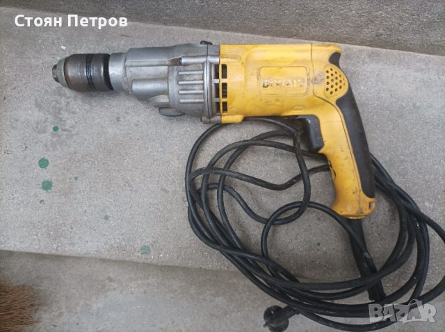 Бормашина перфоратор DeWalt, снимка 2 - Перфоратори - 37431126