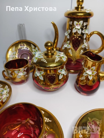 Сервиз за кафе от чехословашки червен кристал, снимка 5 - Сервизи - 53579070