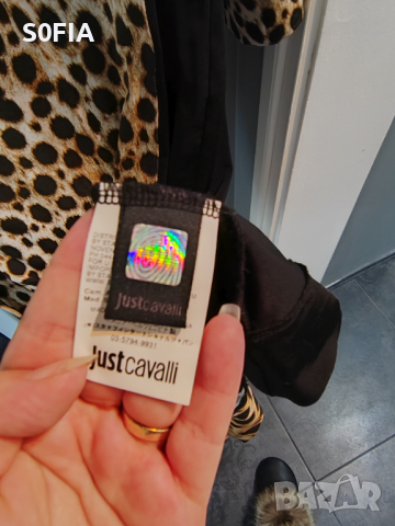 Just Cavalli италианска дизайнерска L размер оригинална рокля с дълъг ръкав, снимка 2 - Рокли - 44861245