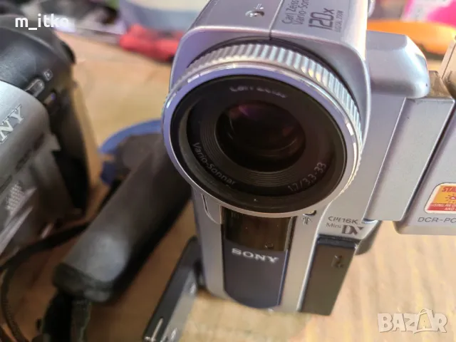 Sony Handycam DCR-PC8E / Sony DCR-DVD109E, снимка 9 - Камери - 49300392