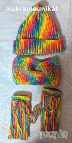 Лот шапка, ръкавици без пръсти, и лента за глава, нов, ръчно плетиво , снимка 2 - Декорация за дома - 52774173