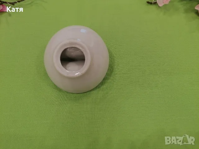 Стара порцеланова солница, снимка 4 - Прибори за хранене, готвене и сервиране - 50060076