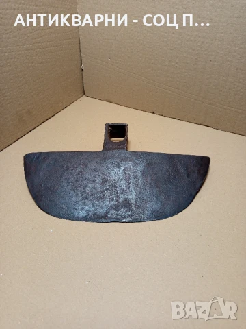 Соц Стара Ръчно Кована Мотика Сърп и Чук Тегло 1.2кг Номер/7/., снимка 6 - Антикварни и старинни предмети - 51184918