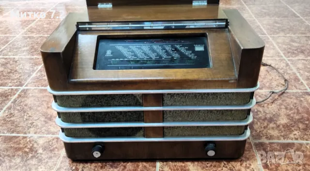 Cтаро радио saba 442 wlk, снимка 9 - Антикварни и старинни предмети - 47953551