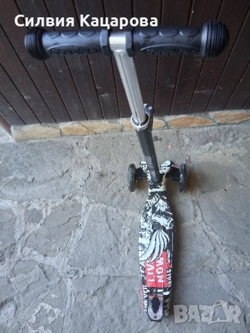 Детска тротинетка , снимка 4 - Скейтборд, ховърборд, уейвборд - 50903156