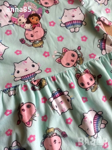 Нова рокля 122/128см, снимка 2 - Детски рокли и поли - 53270277