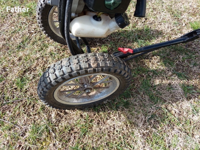 Бензинов тример за трева Westfalia GM BFF52, снимка 7 - Градинска техника - 53602392