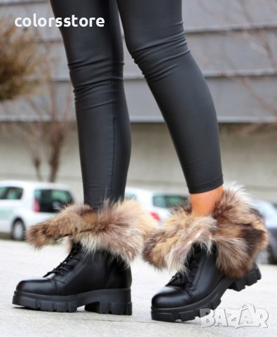 Равни боти - черна кожа с бежов ЕСТЕСТВЕН пух - TR34