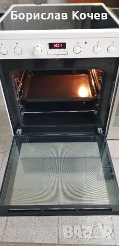 Печка с индукционни котлони ELECTROLUX , снимка 2 - Печки, фурни - 49578743