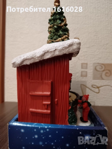 Коледна LED и музикална сцена Магазин за сладкиши с 8 мелодии,светлени и въртяща се торта., снимка 4 - Декорация за дома - 48436723