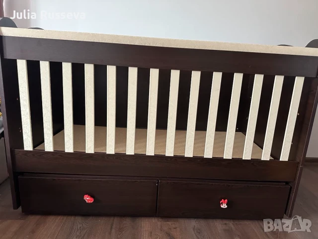 детско легло с люлеещ механизъм+матрак