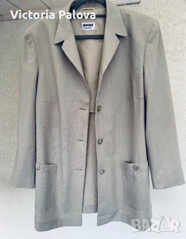 Прекрасно скъпо сако HUCKE DRESSED TO LIVE , снимка 2 - Сака - 39342562