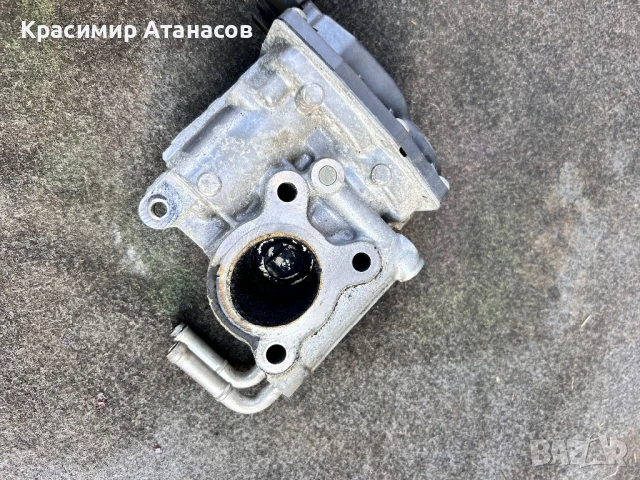 25800-0R010. EGR клапан за Тойота Авенсис T27. 2009-2015г, снимка 2 - Части - 50918967