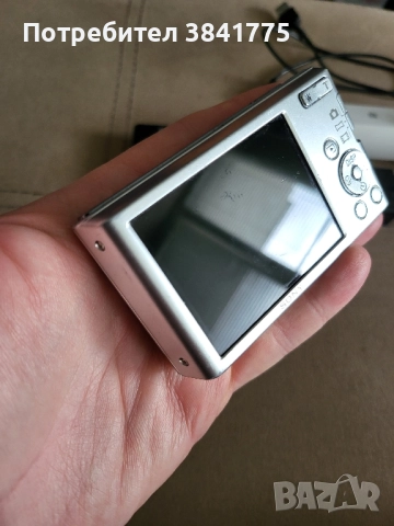 Sony DSC W830 фотоапарат сив, снимка 2 - Фотоапарати - 52160424