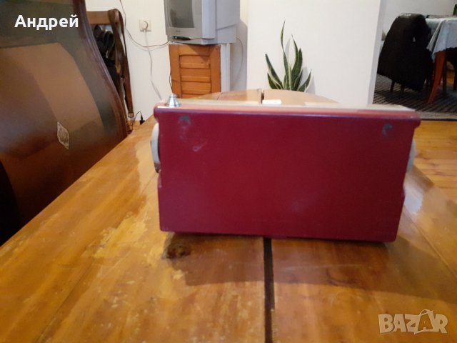 Старо радио,радиоприемник Toshiba, снимка 4 - Други ценни предмети - 28200728