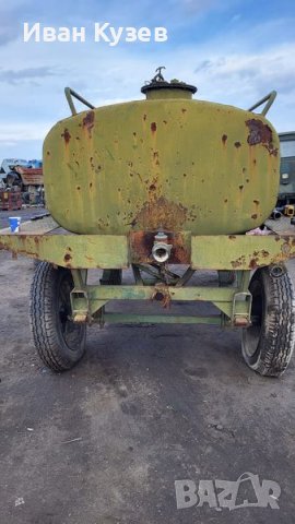 Цистерна за вода 3-кубика, снимка 2 - Селскостопанска техника - 42943583