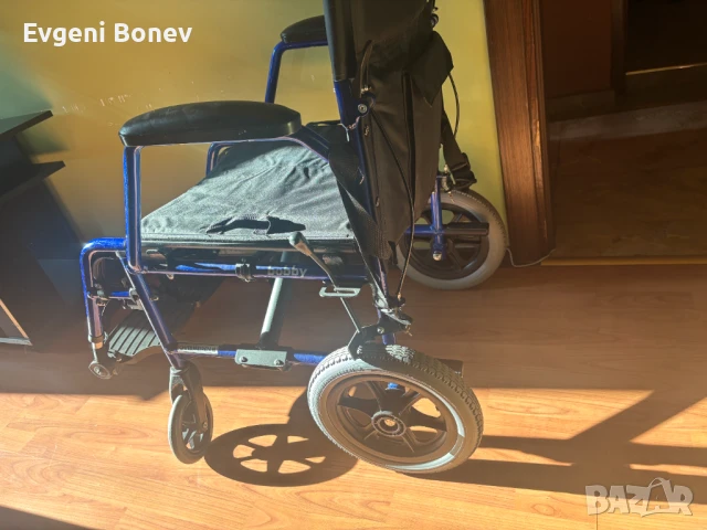 Олекотена транспортна инвалидна количка Vermeiren , снимка 1