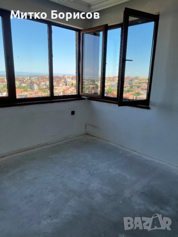 Многостаен апартамент( тухла) с гараж и паркомясто , снимка 12 - Апартаменти - 52030185