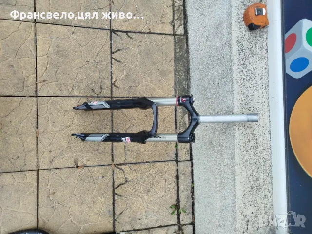 26 цола вилка за велосипед колело rock shox иска настройки или профилактика , снимка 1