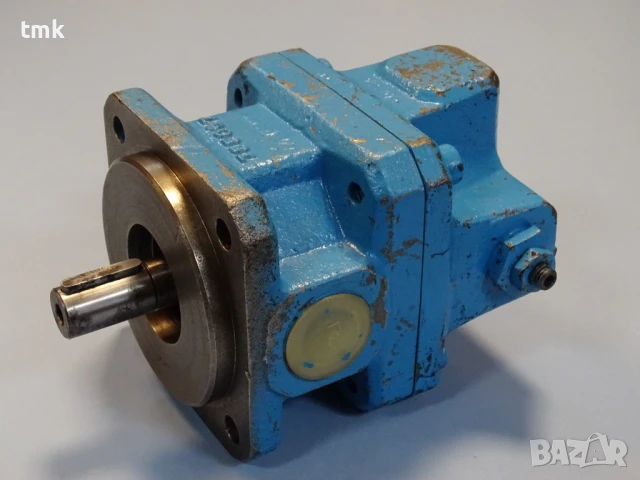 Хидравлична помпа Vickers GPA2-10-EK2-30-R Hydraulic gear pump