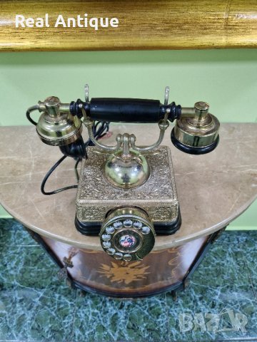 Страхотен антикварен колекционерски телефон от месинг и бакелит , снимка 3 - Антикварни и старинни предмети - 43309785