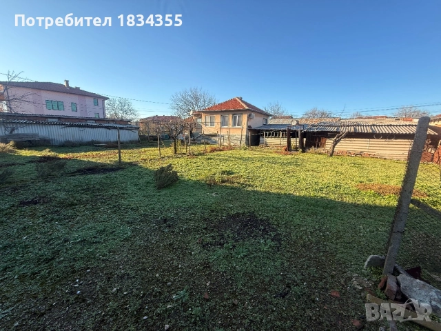 ОТ СОБСТВЕНИК ! Къща с голям двор на тихо и спокойно място , снимка 14 - Къщи - 52665170