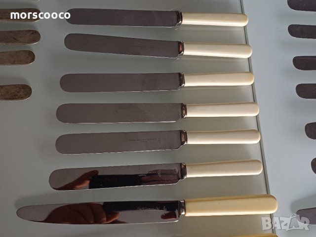 Старинни прибори за хранене със себърно покритие