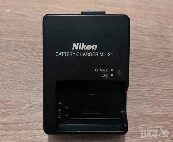 Фотоапарат Nikon D3100 DSLR с два обектива (двойно зумов кит) – в отлично състояние, снимка 5 - Фотоапарати - 49309112