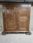 Трапезен шкаф с дърворезба, снимка 1