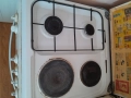 Супер Изгодно Готварска Печка на Ток и Газ РАБОТЕЩА.!, снимка 2