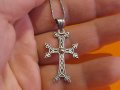 сребърно кръстче, арменски сребърен кръст с надписи на гърба  - за защита от зли сили, снимка 1