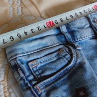 Детски дънки Denim с бродерия и дължина 64см за ръст 104см, снимка 13 - Детски панталони и дънки - 28657174