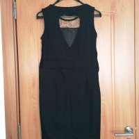 Елегантна черна рокля с акцент сърце на гърба , снимка 3 - Рокли - 40299929