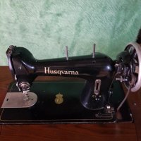 Шевна машина Husqvarna, снимка 2 - Антикварни и старинни предмети - 37803390