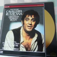 опера Cavalleria Rusticana[Селска чест] на CD VIDEO, снимка 1 - Грамофонни плочи - 40775747