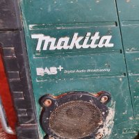 Стройтелно радио makita, снимка 6 - Радиокасетофони, транзистори - 40313745