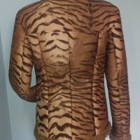 Български кожух в тигров принт, снимка 2 - Палта, манта - 16064645