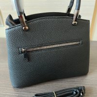 Нова Дамска чанта Michael Kors, снимка 4 - Чанти - 43573613