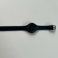 Чисто нов часовник Swatch , снимка 1 - Дамски - 44895730