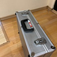 Алуминиев куфар, снимка 3 - Куфари с инструменти - 44099299