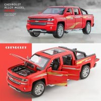 Метални колички: Chevrolet Silverado (Шевролет Силверадо), снимка 15 - Колекции - 35526221
