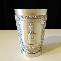 Чаша от калай с релефни картини от Bonn. , снимка 1 - Антикварни и старинни предмети - 27266626