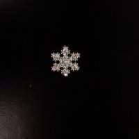 Сребърна снежинка с циркони