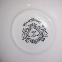 Английски порцеланови чинийки,  с маркировка , снимка 2 - Колекции - 36834354