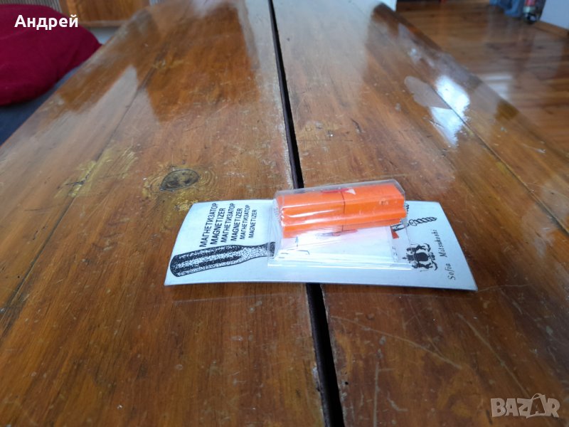 Стар Магнетизатор за отвертки, снимка 1