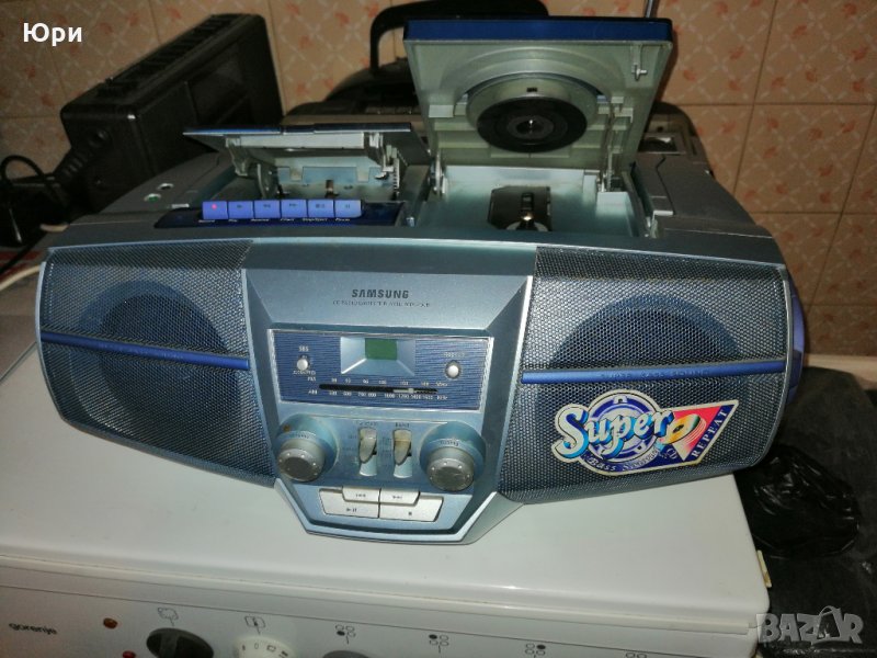 Продавам CD radio касетофон Samsung rcd-m30, снимка 1