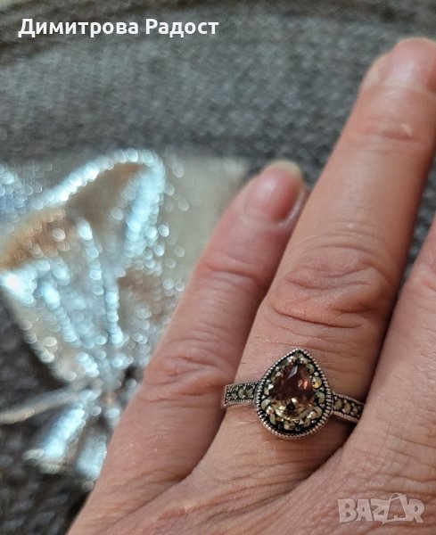 Дамски сребърен пръстен с камък султанит и инкрустирани марказити! Състояние ново! , снимка 1